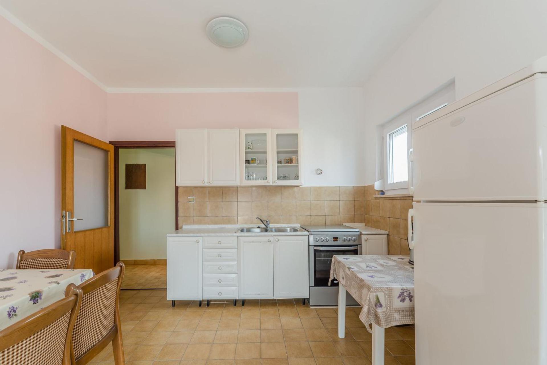 Apartments Ivica - With Parking Нин Екстериор снимка