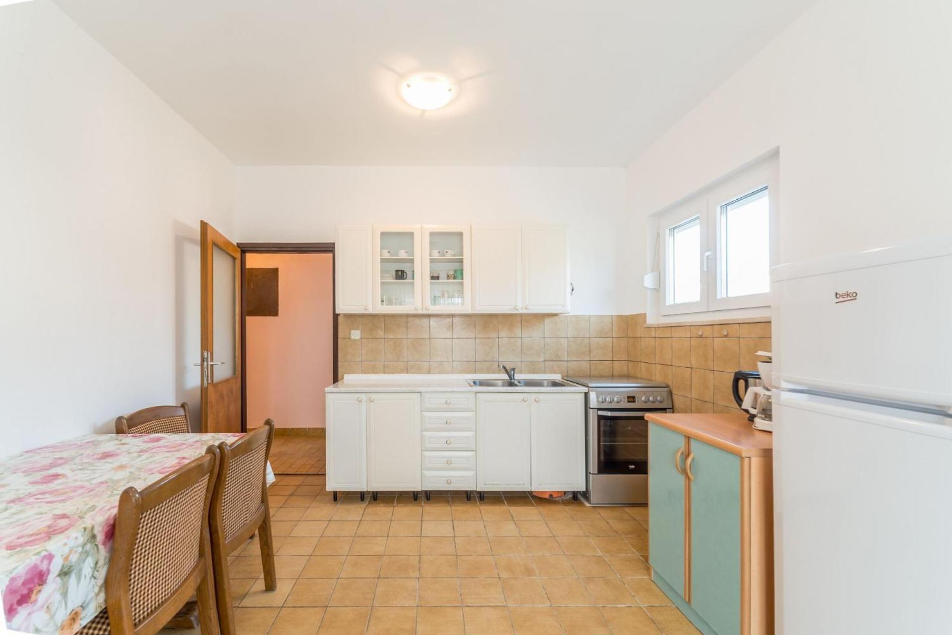 Apartments Ivica - With Parking Нин Екстериор снимка